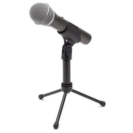 Samson Q2U mic (in stand)